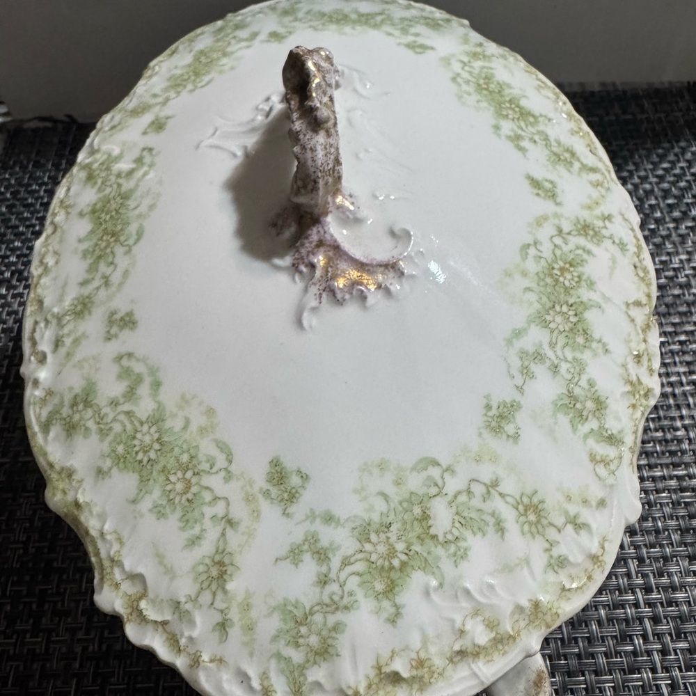 Vintage Elite Works Limoges France Covered Dish Vegetable Serving Green Floral - Picture 4 of 15